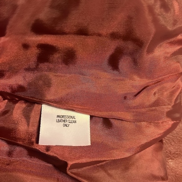 Chadwick’s Red 100% Genuine Leather Plus Size Jacket, Sz. 14P. - Picture 12 of 15